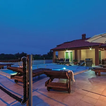 Holiday home Beautiful Home In Marcana With Kitchen Marcana
